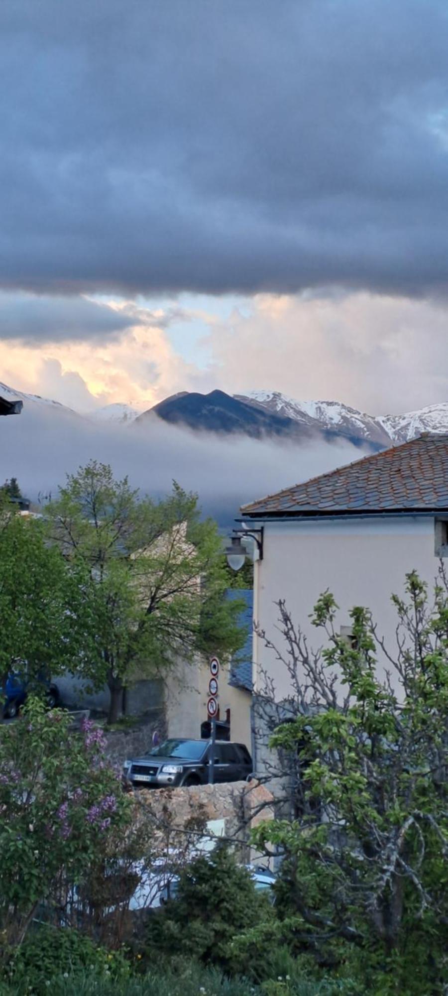 Font-Romeu-Odeillo-Via Le Grenier Des Moineaux B&B 외부 사진