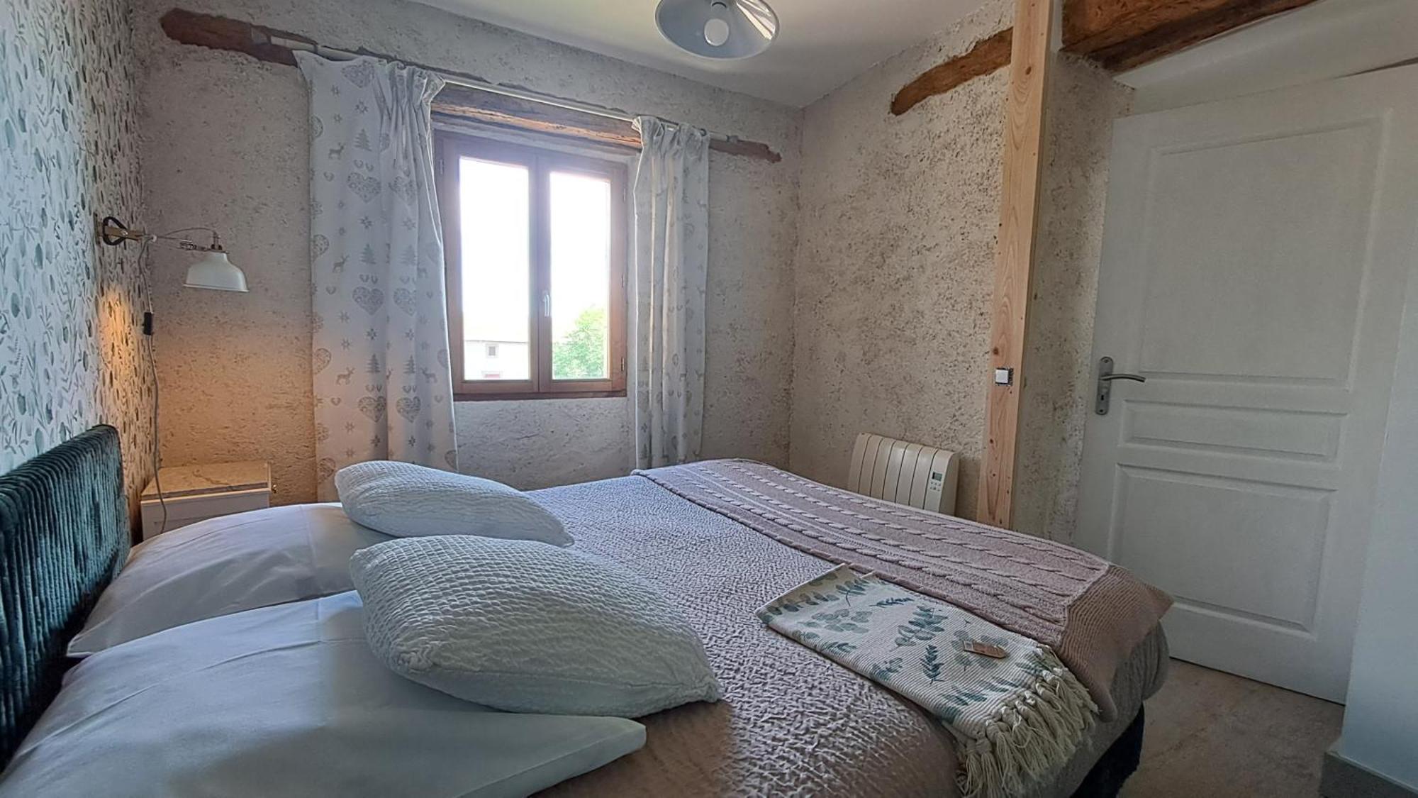 Font-Romeu-Odeillo-Via Le Grenier Des Moineaux B&B 객실 사진