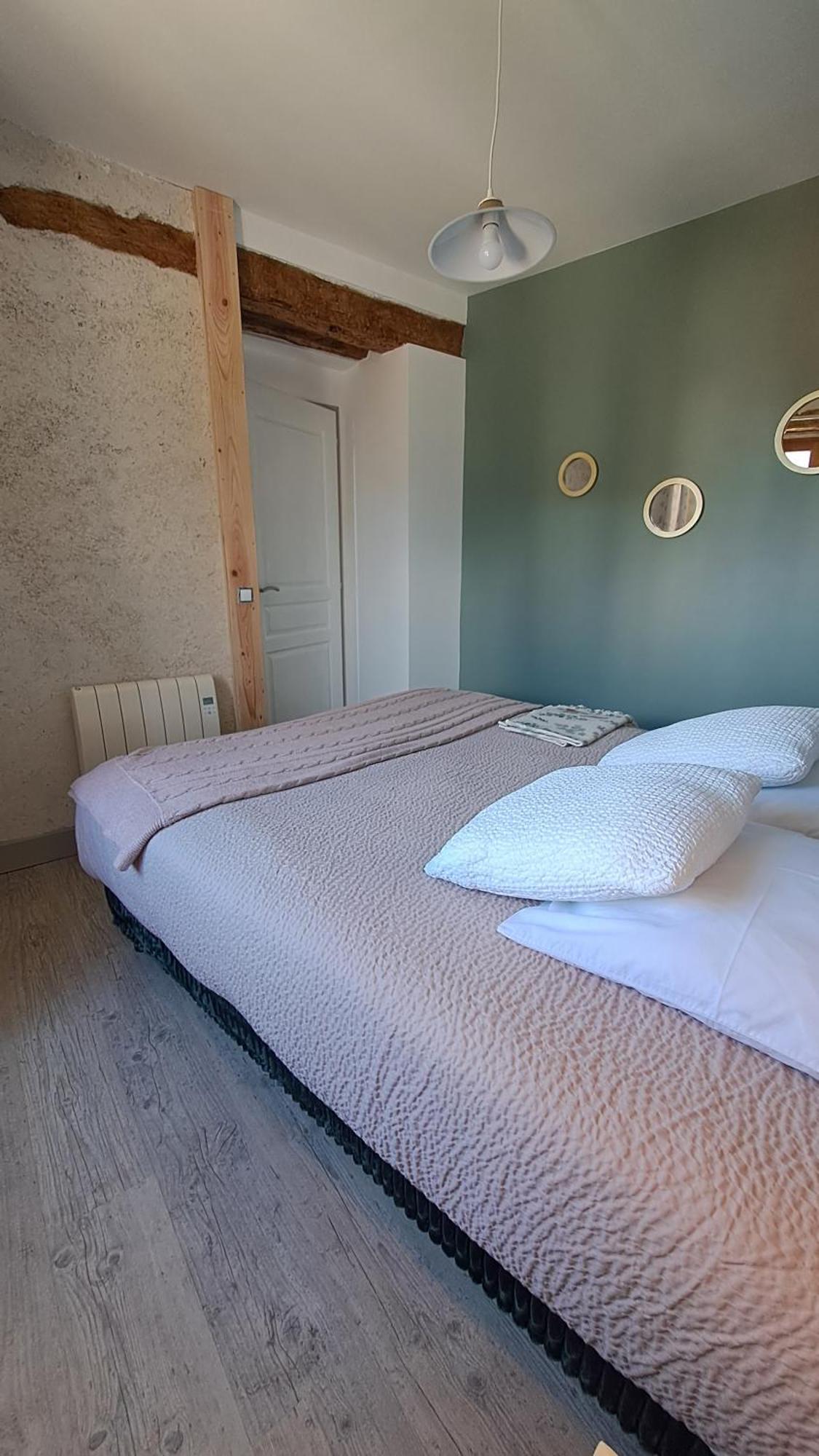 Font-Romeu-Odeillo-Via Le Grenier Des Moineaux B&B 객실 사진
