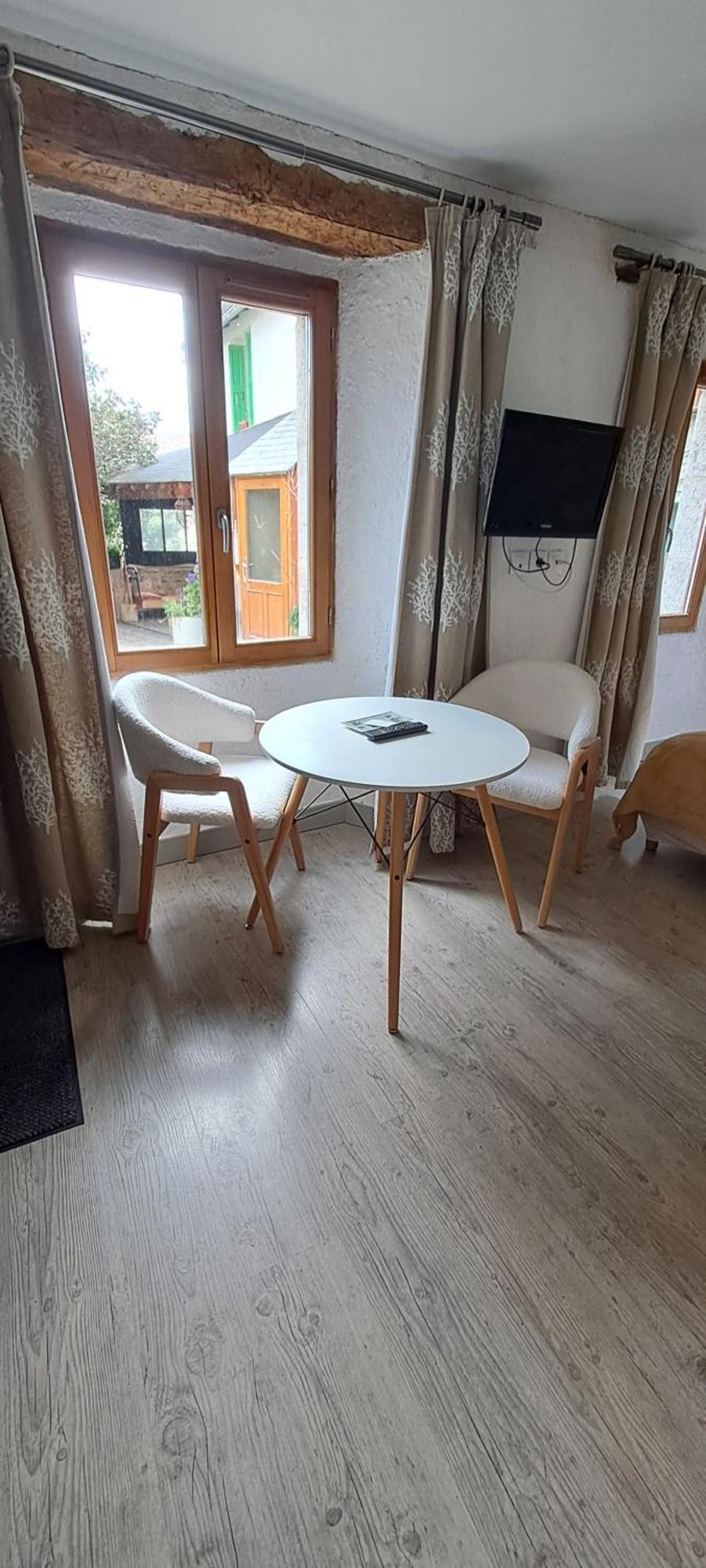 Font-Romeu-Odeillo-Via Le Grenier Des Moineaux B&B 외부 사진